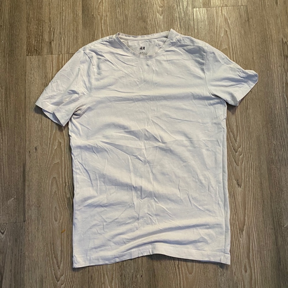 White tshirt